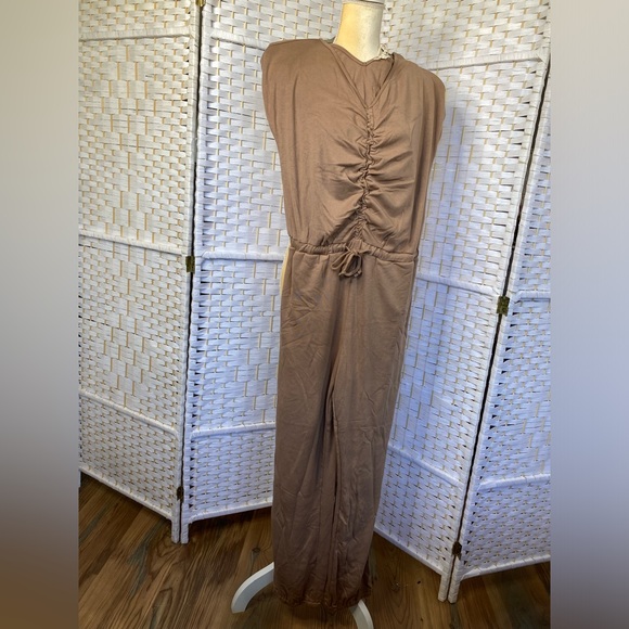 NWT Hem & Thread HUDSON SOFT RUCCED JUMPSUIT- CAPPUCCINO - Picture 8 of 15